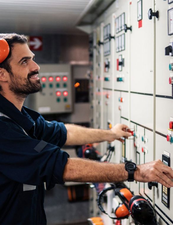 marine-engineering-services-img