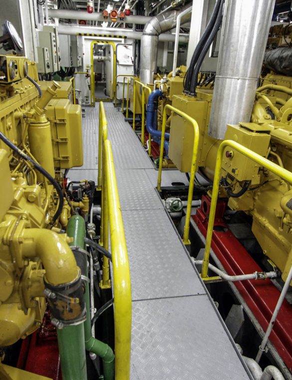 hull-machinery-thumb
